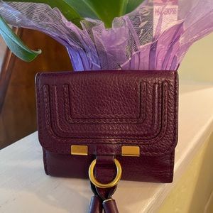 Chloe small wallet barely used. In pristine condition